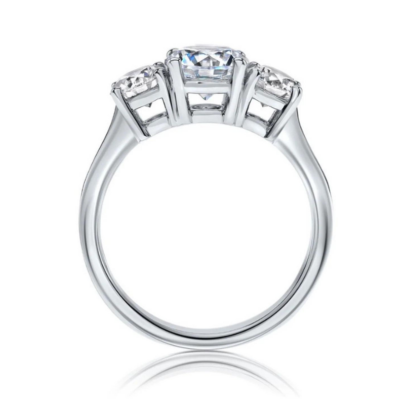 Noble tre-stens ring