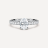 The Oval diamantring i hvidguld set forfra