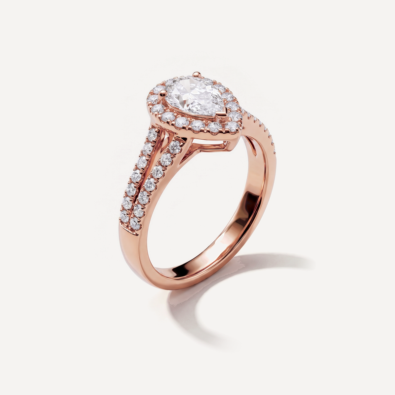 Serenity diamantring i 14 karat rosaguld, set fra siden